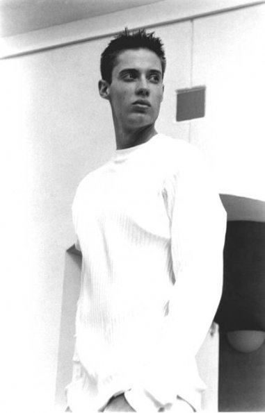 milen in white